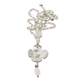JR10RQ Melted flower necklace with rose quartz