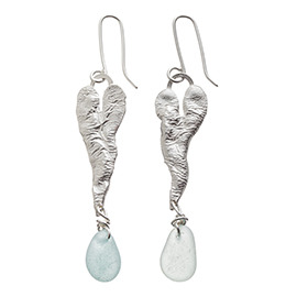 BHMT5G Melted heart earrings with sea glass